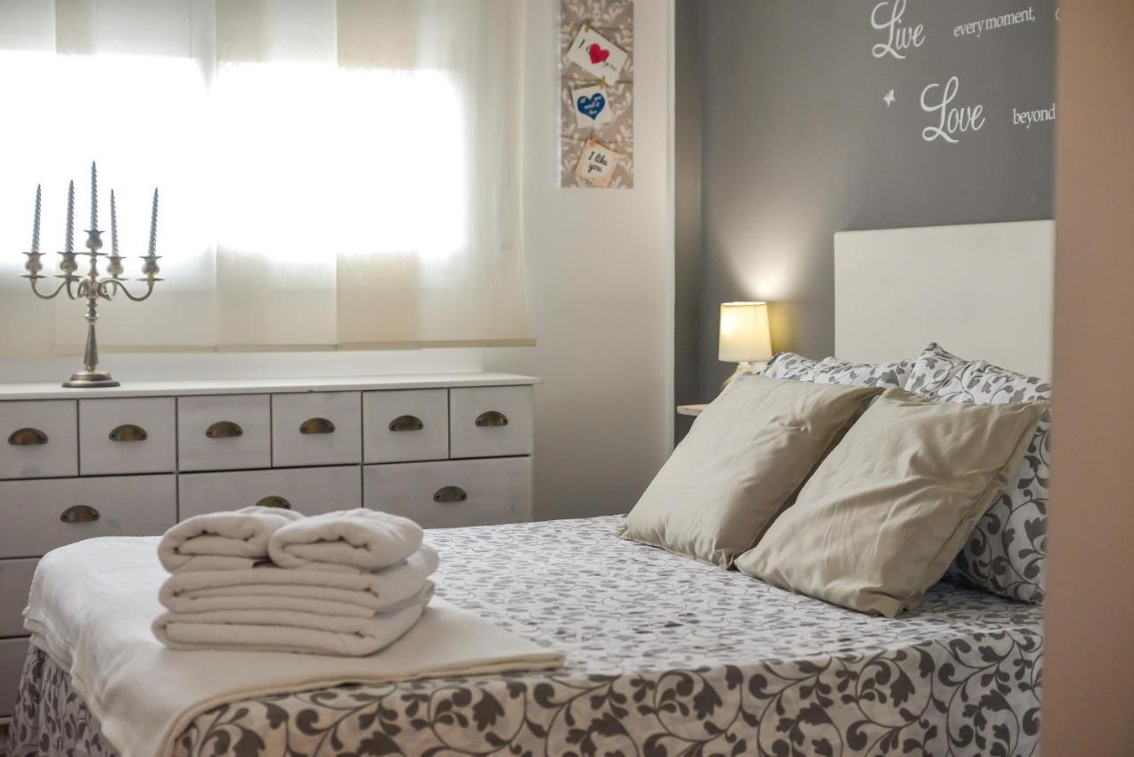 Apartamento El Fangar เดลแตเบรอ ภายนอก รูปภาพ